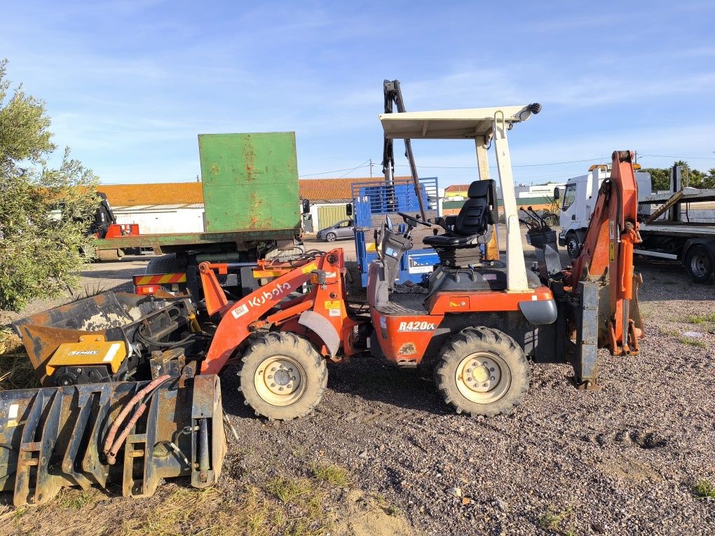 Retroescavadora Kubota r 4 2 0 alpha 2 0 0 8