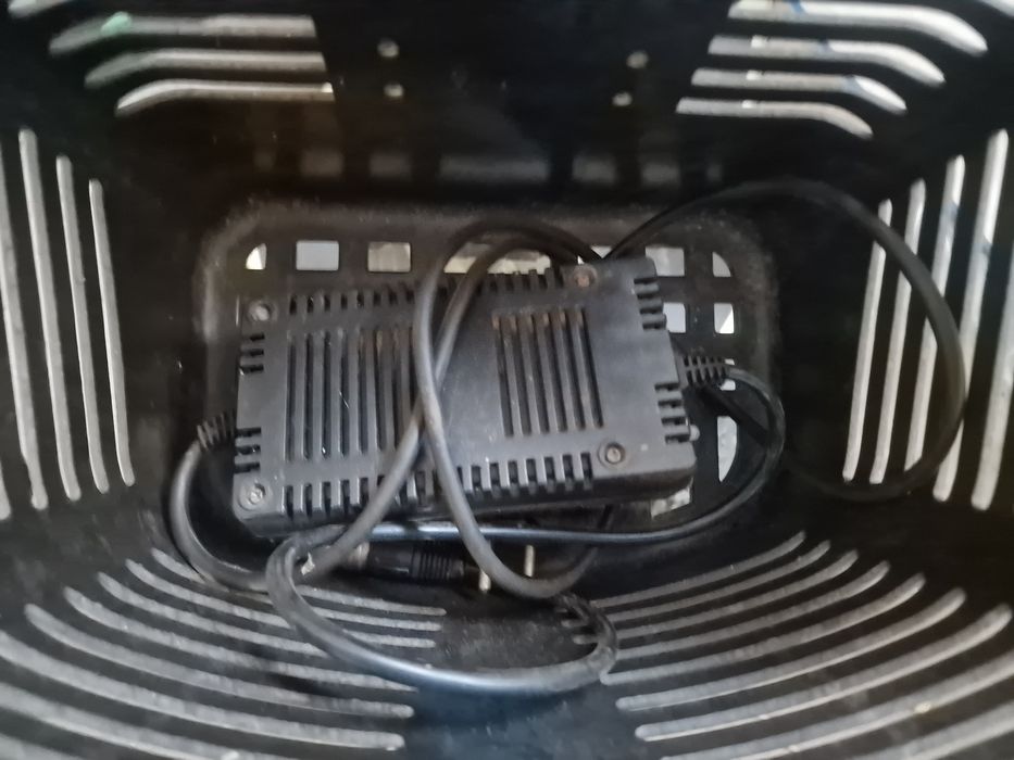 Wózek inwalidzki elektryczny