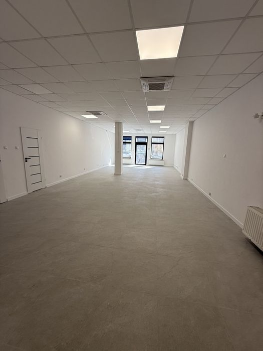Lokal handlowo-usługowy 90m2