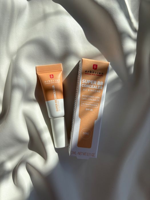 Korektor pielęgnacyjny Erborian Sephora