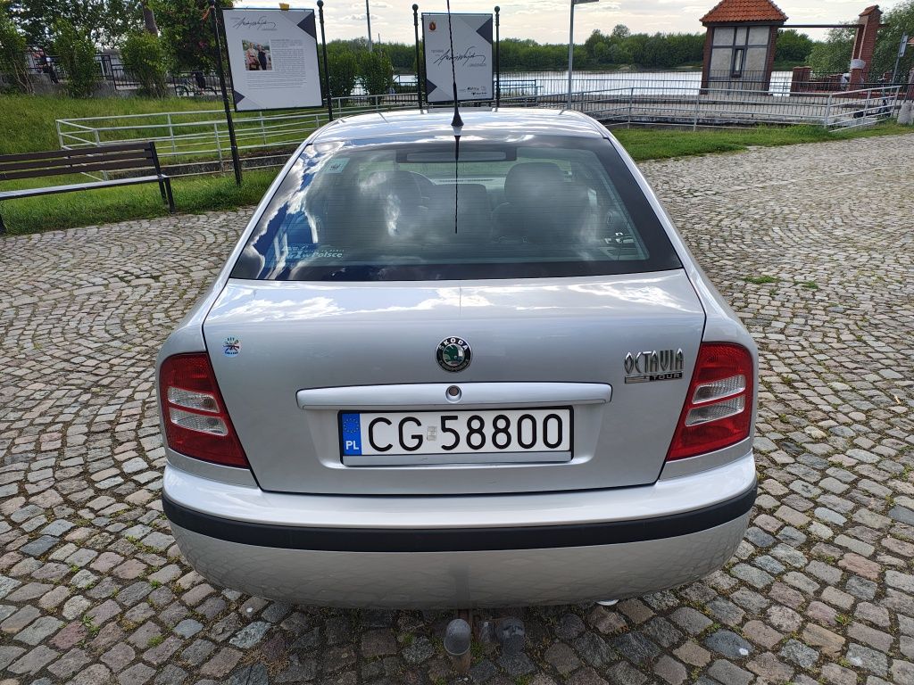 Sprzedam Skodę Octavię 1  mpi 1.6 benzyna/LPG 2010 r .