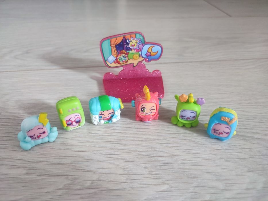 Figurki figurka MojiPops zestaw z domkiem