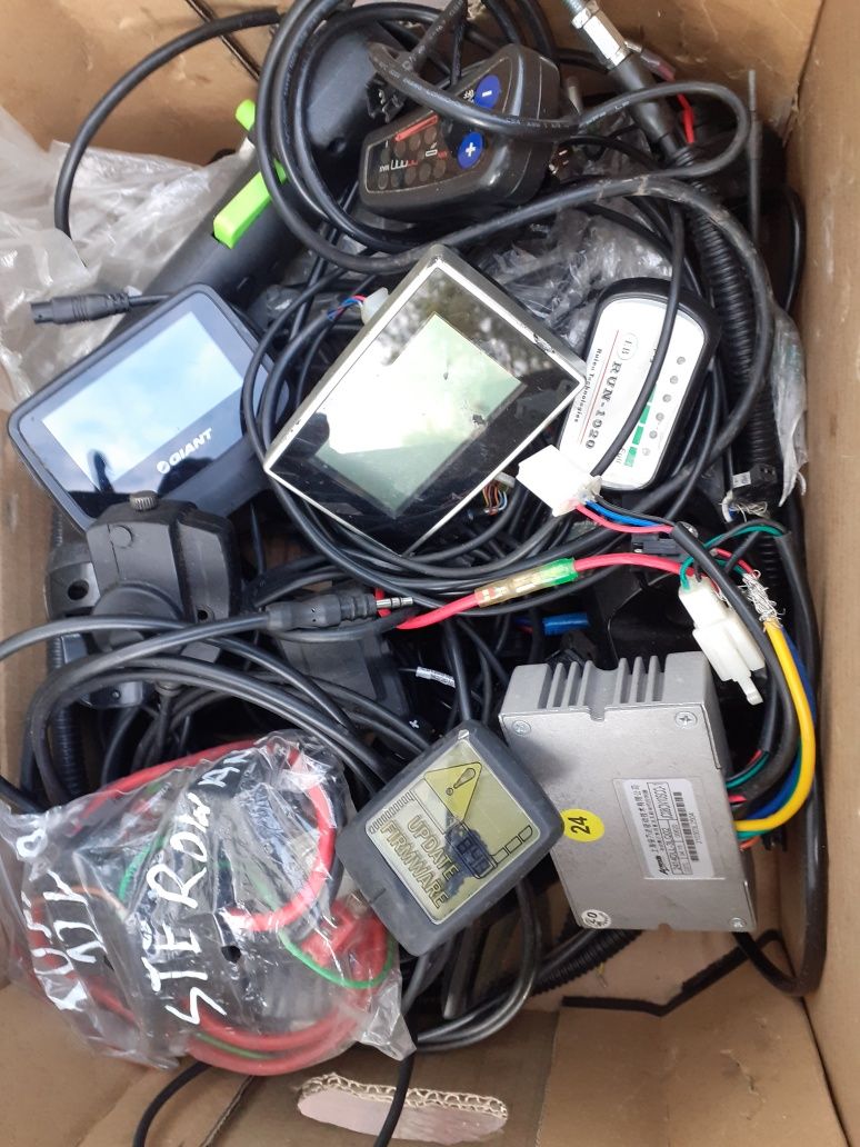 Części do silnika do roweru spalinowy i elektrycznego. i hulujnogi.