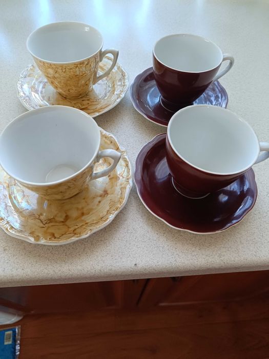 Filiżanki z podstawkami okres PRL