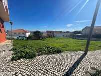 Vende-se Terreno para construção no Casal da Mira, na Amadora
