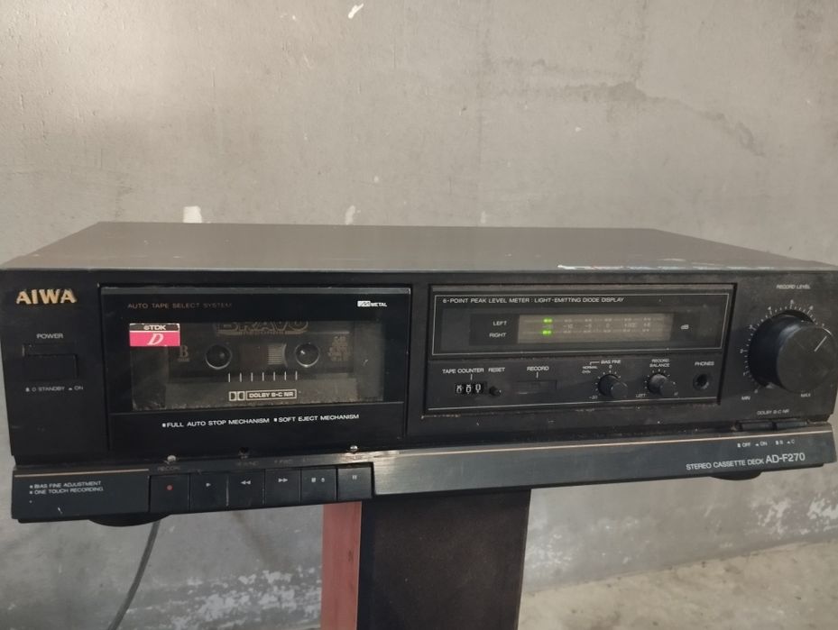 Дека aiwa ad f270