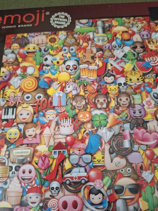 Puzzle  emocji impossible puzzle