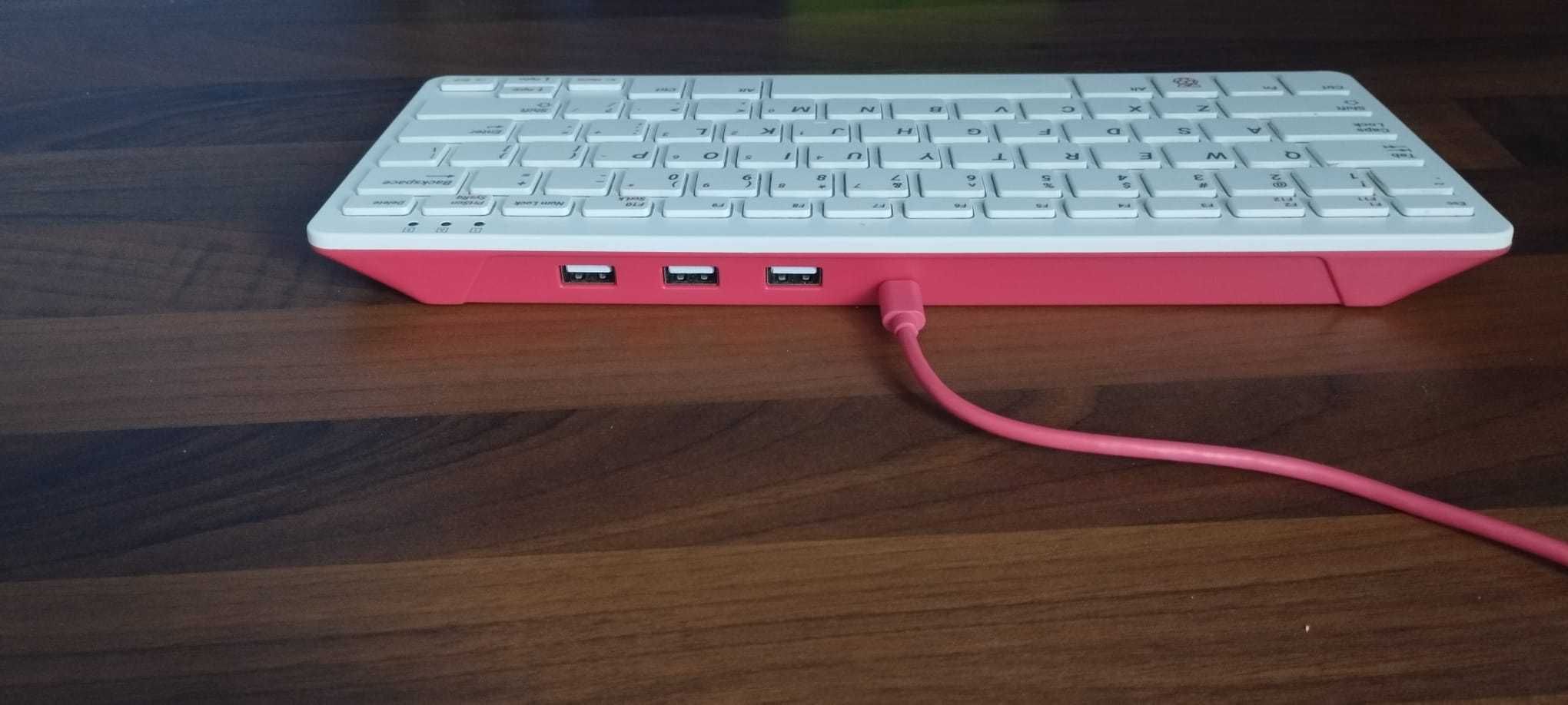 Klawiatura Raspberry Pi z Hubem USB