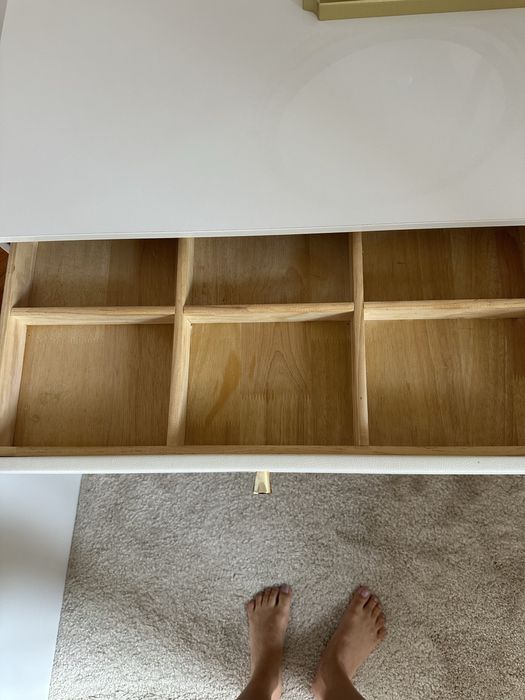 Mesa Pentiadeira  com cadeira