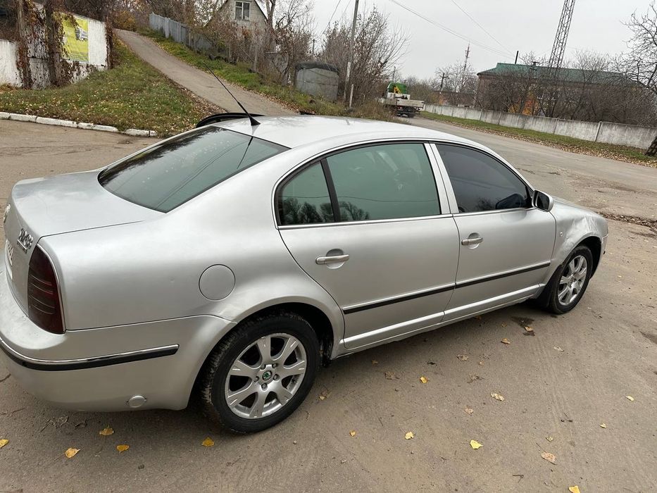 Продам шкода суперб