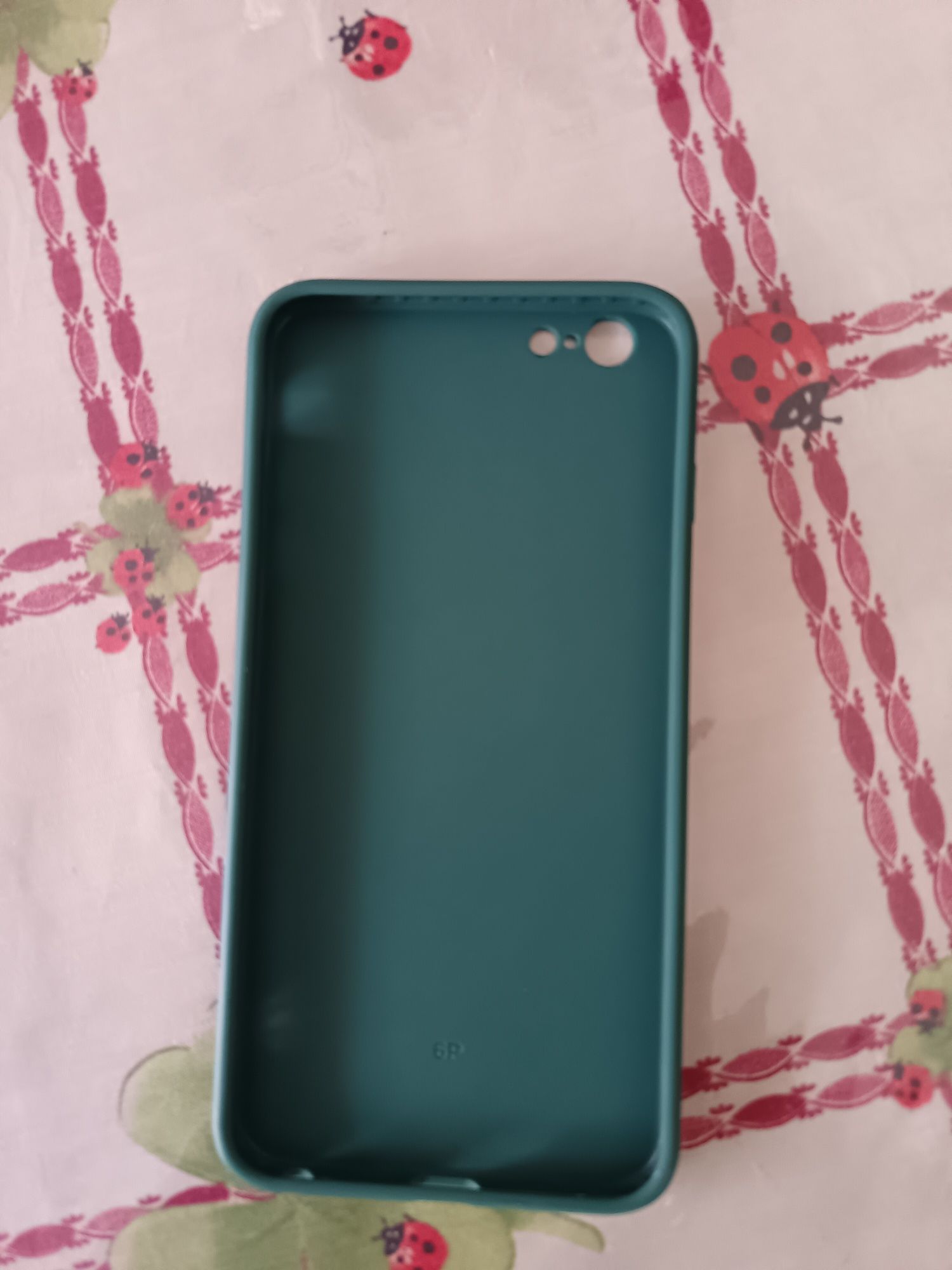 Capa iPhone 6s plus cor verde escuro ( Portes grátis?