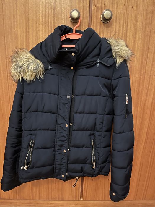 Casaco com capucho azul M