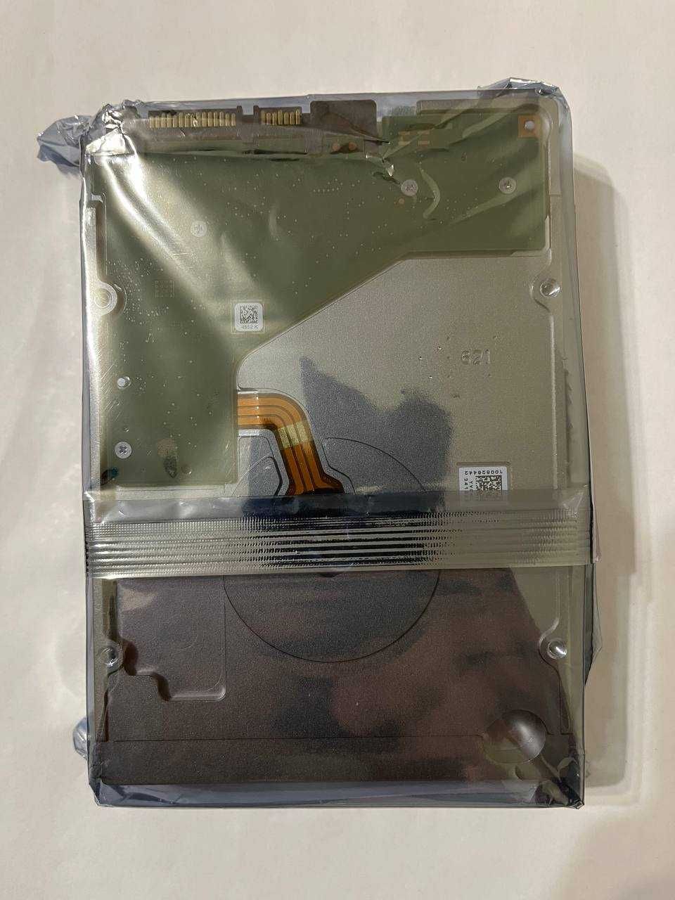 Жорсткий диск Seagate Exos 10TB X10 SATA III (ST10000NM0016)