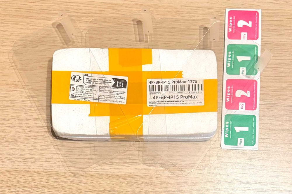 Szkła ochronne iPhone 15 Pro Max ekran i aparat 4+4 szt.