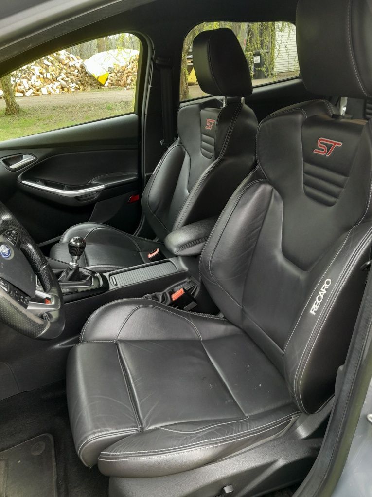 Ford focus ST 2.0tdci zamiana caravelle multivan
