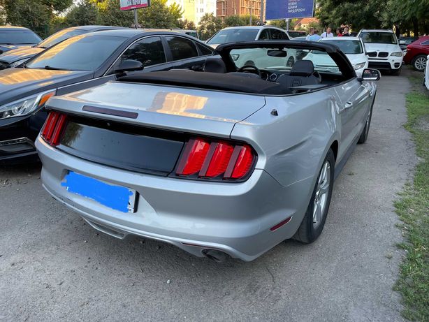 Ford Mustang cabrio 3.7 2015