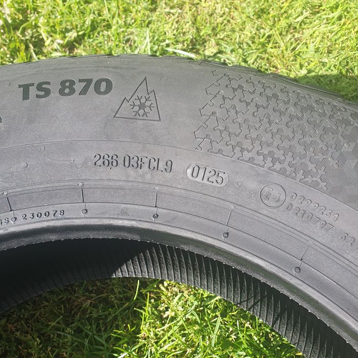 Nowe opony zimowe Continental 205/65/16