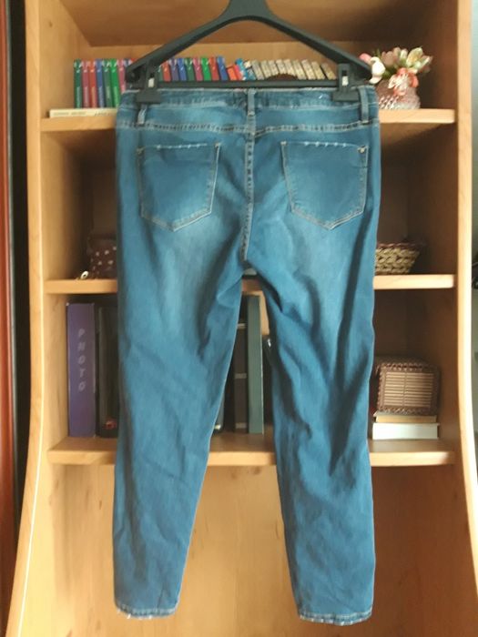Śliczne spodnie jeansy skinny rozmiar 42/44/46  2XL   New Look