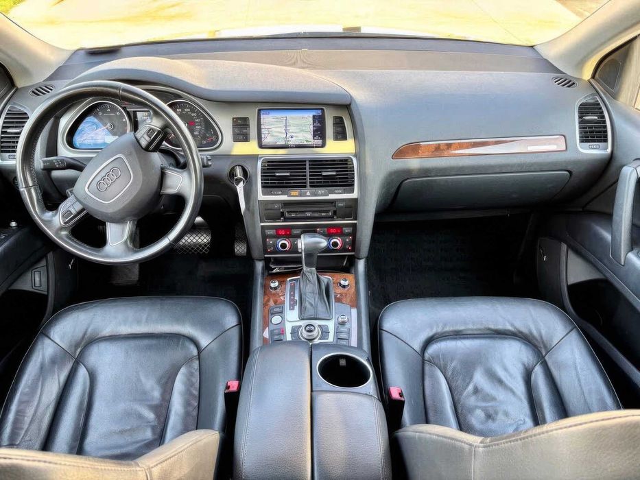 Audi Q7 quattro Premium Plus      2015