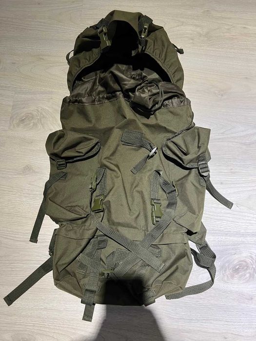 Mochila tipo militar em excelente estado!
