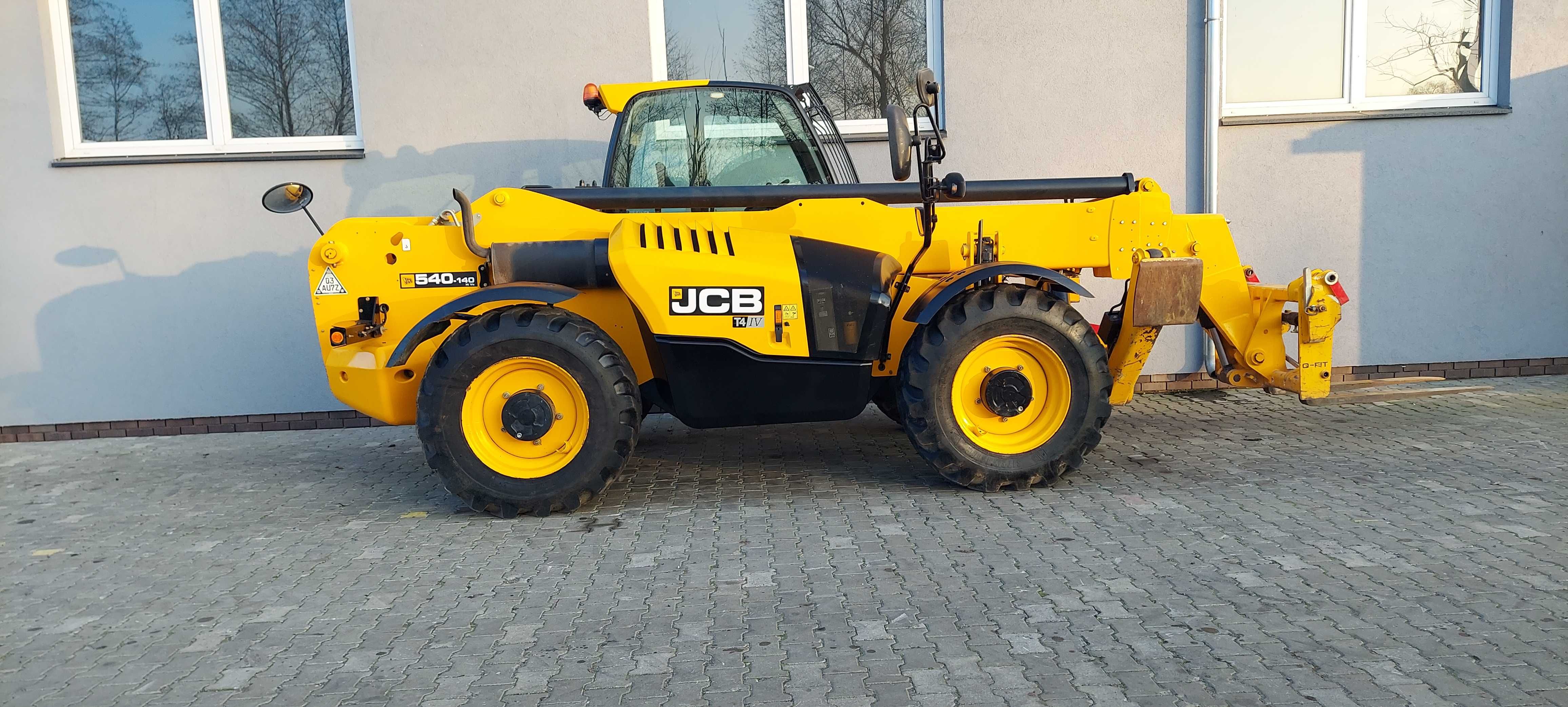 WYNAJEM ładowarek teleskopowych JCB MERLO MANITOU CAT Usługi ładowarką