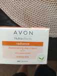 Krem do twarzy Avon