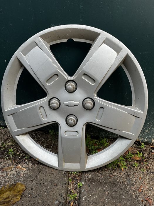 Ковпаки оригінальні Шевроле Авео R15