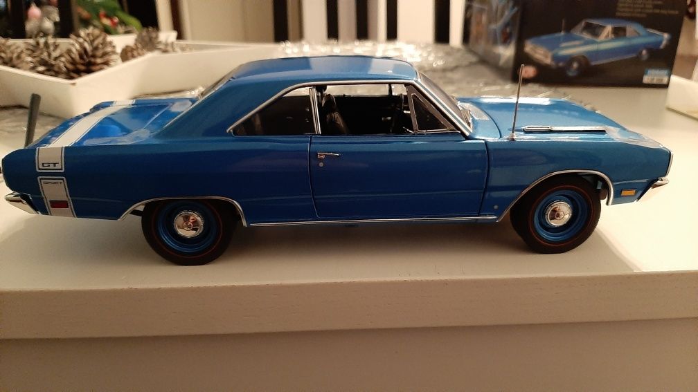 Dodge Dart 1:18 ACME