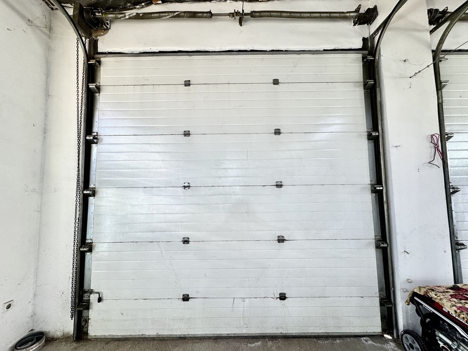 Гараж під комерцію, сто