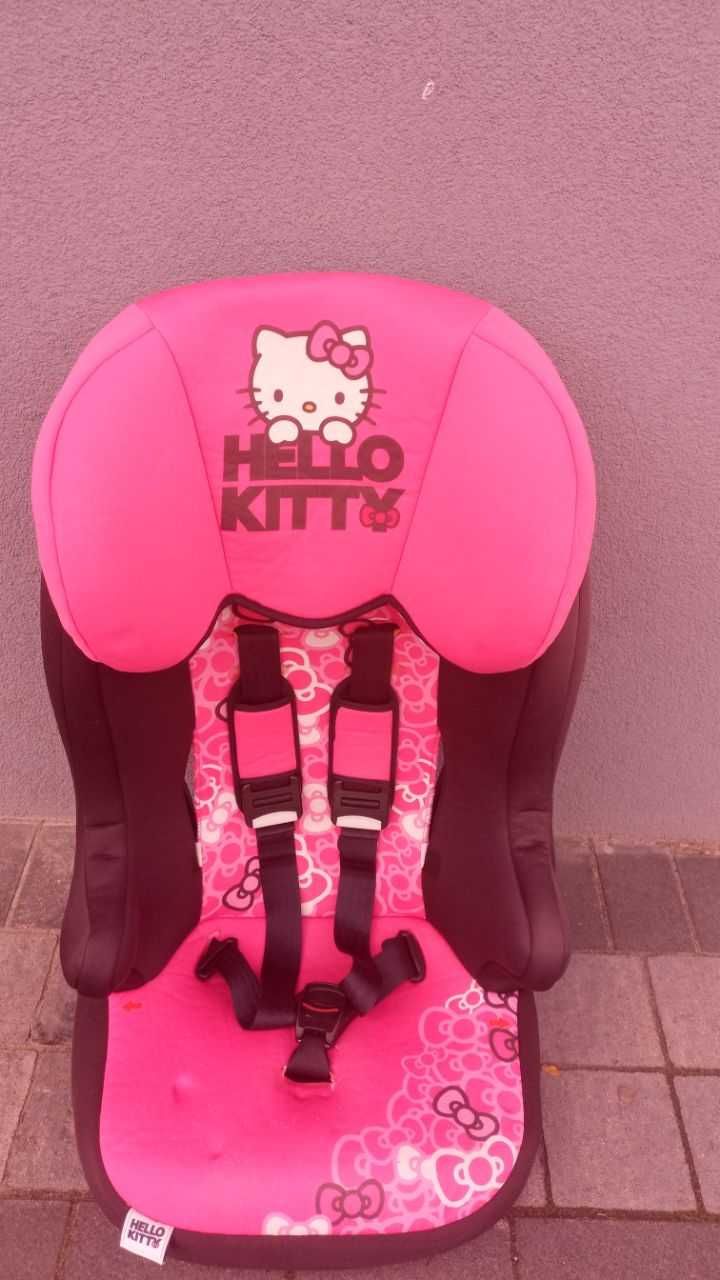 Автокресло детское Hello Kitty