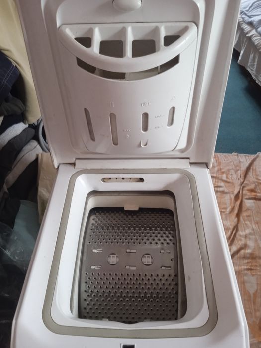 Продам стирмаш аристон