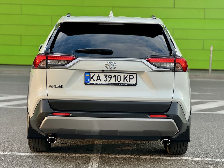 Toyota Rav 4 Active Official