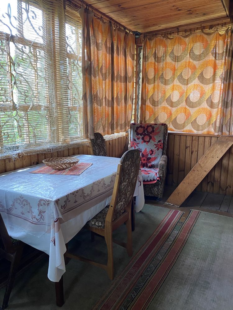 Продається затишна дача
