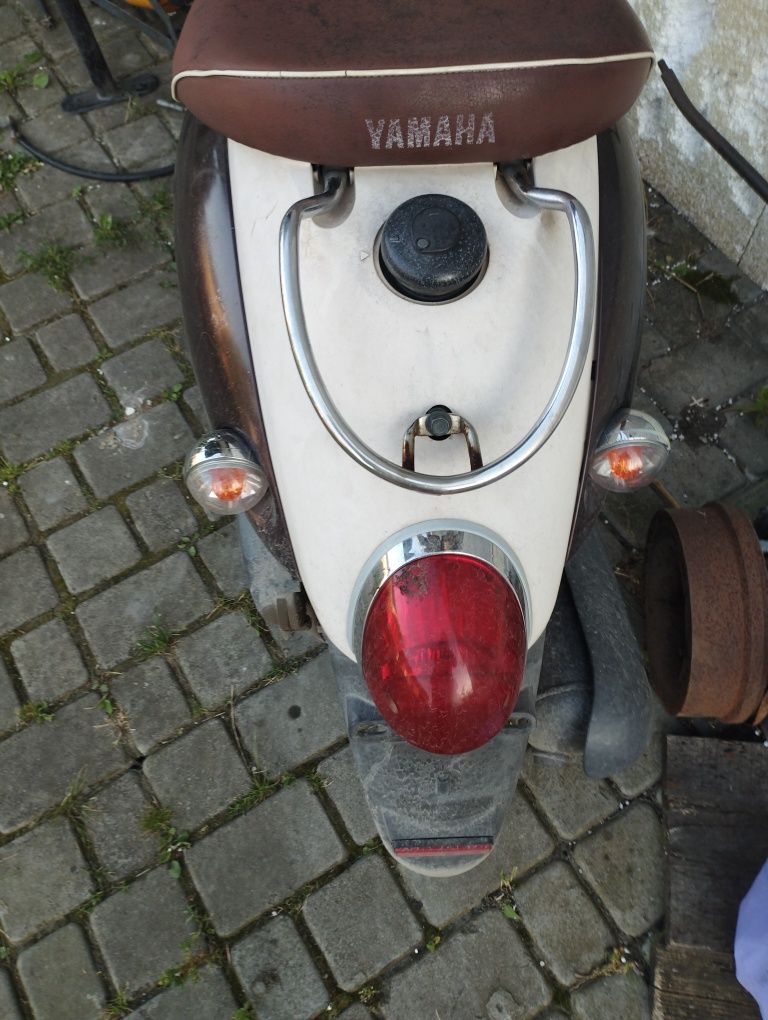 Yamaha  vino 4t.