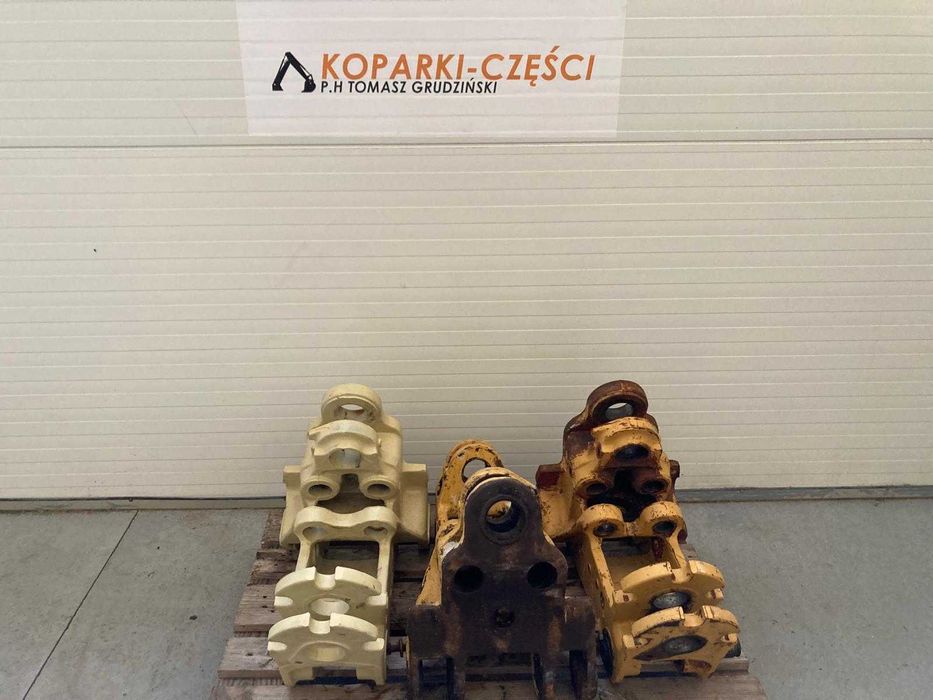 Suport obrotu / Konik New Holland LB, CASE 695 / 580 SR, Fiat Hitachi