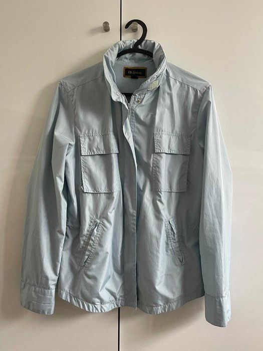 Parka azul clara com capucho S