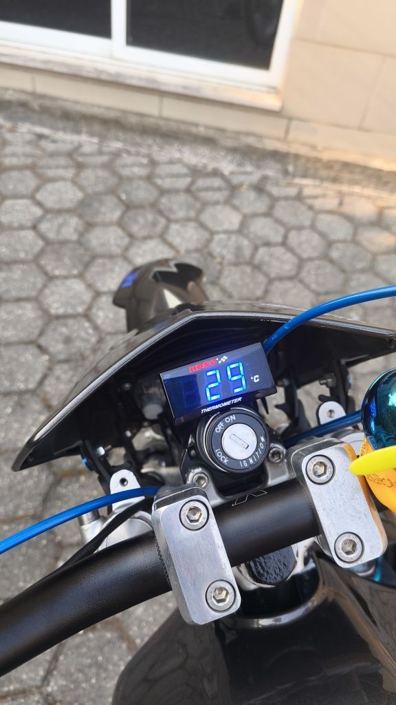 Yamaha    Dt 100
