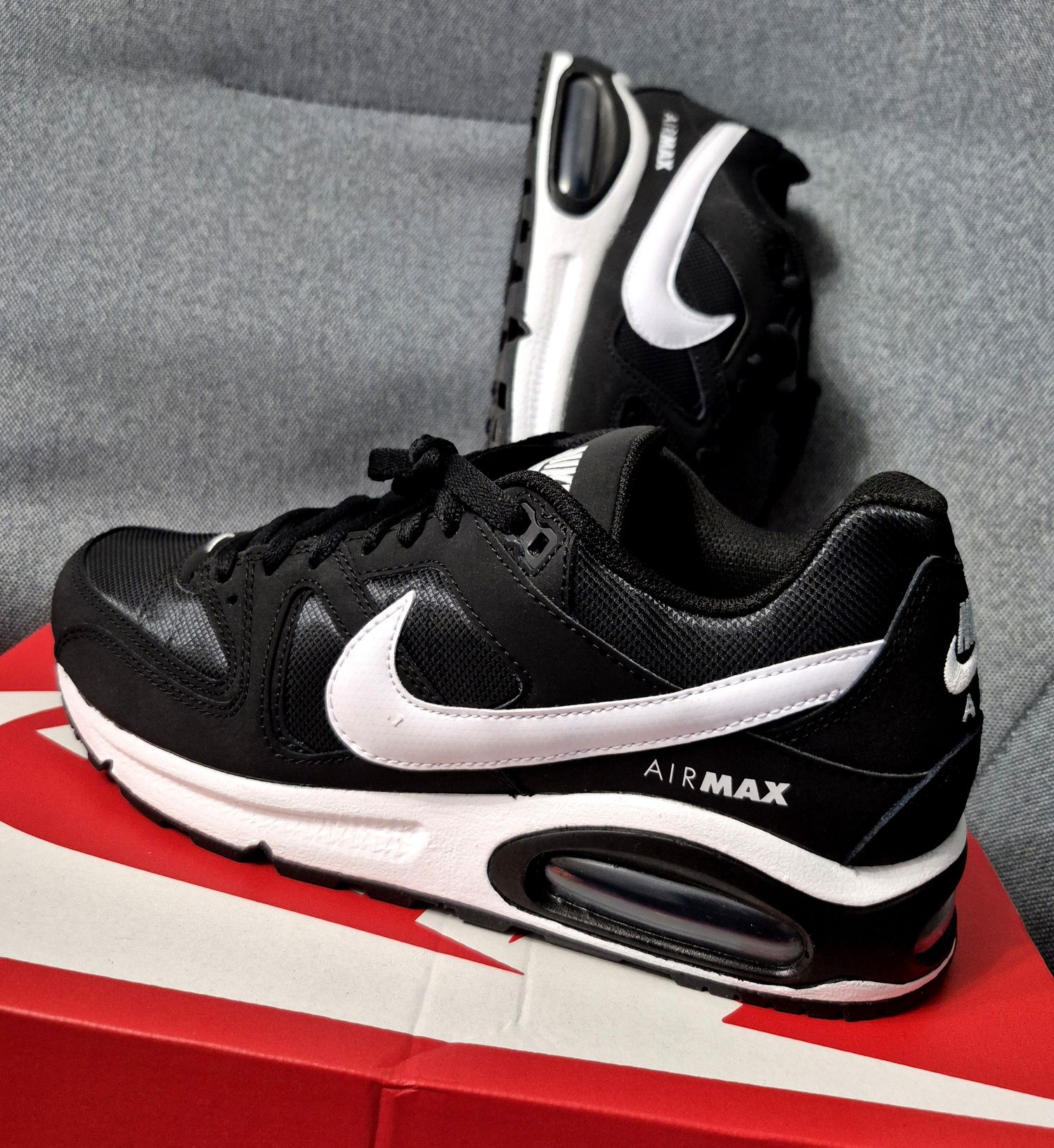 Nowe buty Nike Air Max Command rozmiar 42 (27cm) czarne
