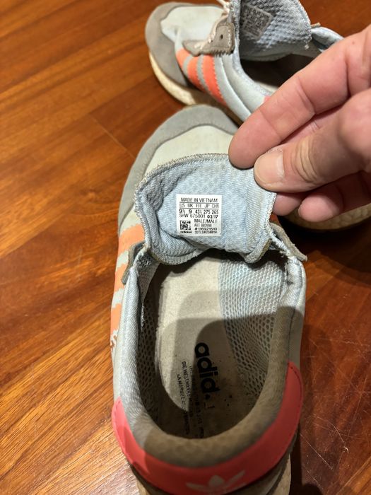 Adidas Iniki tamanho 43,5