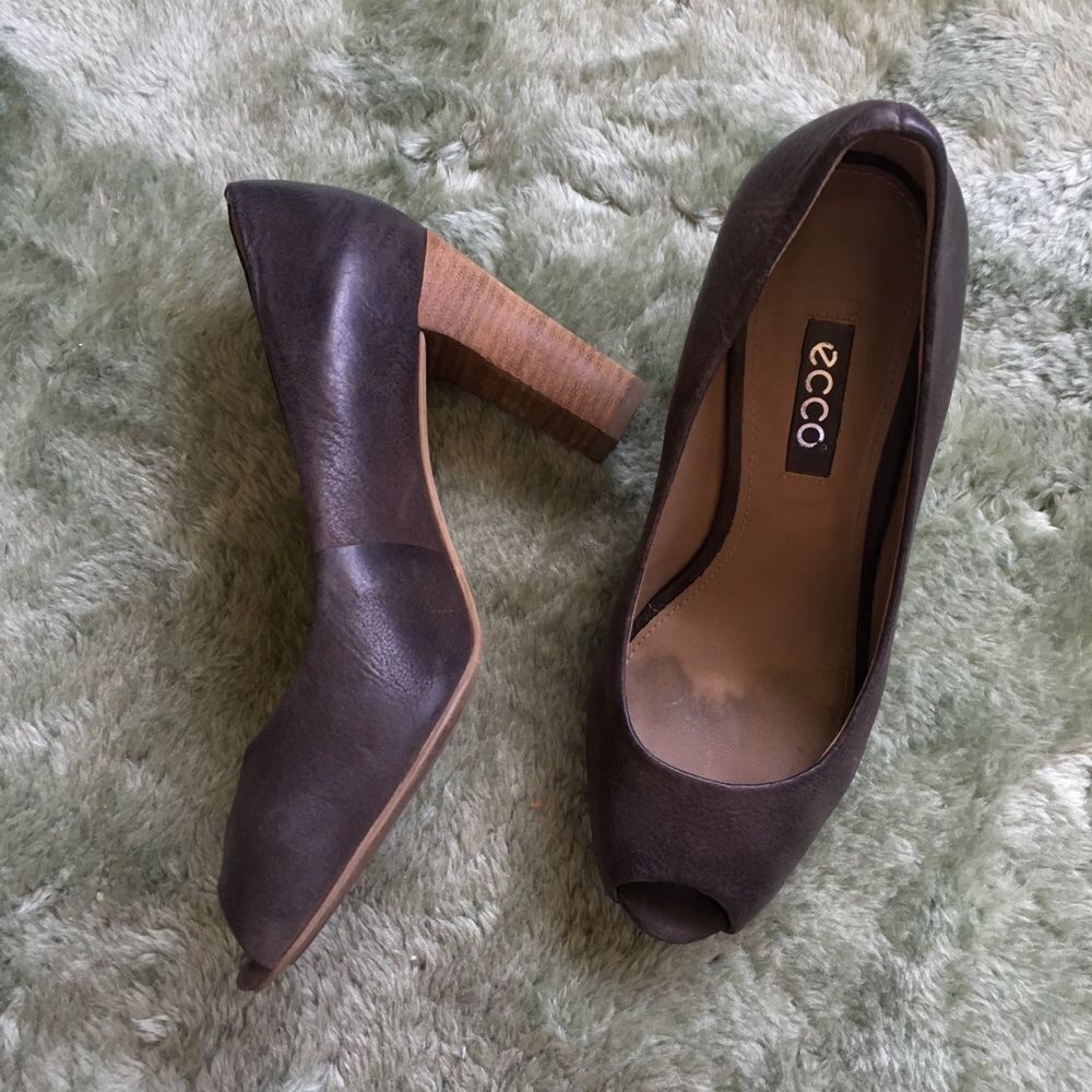 buty czułenka skórzane ECCO damskie na obcasie