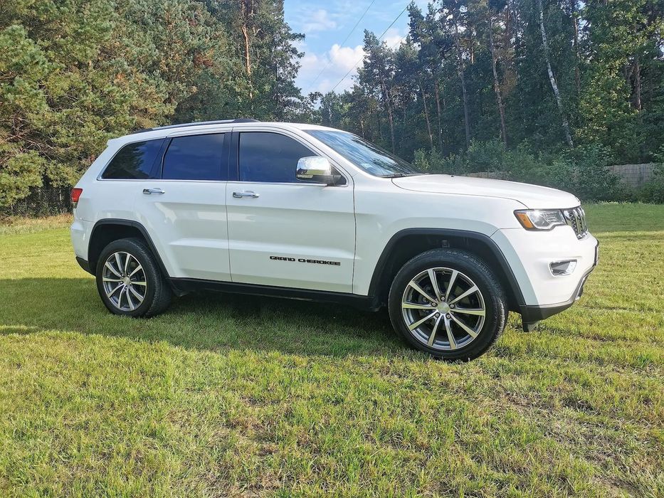 Jeep Grand Cherokee Mały przebieg , pierwszy właściciel w Polsce. Bardzo zadbany