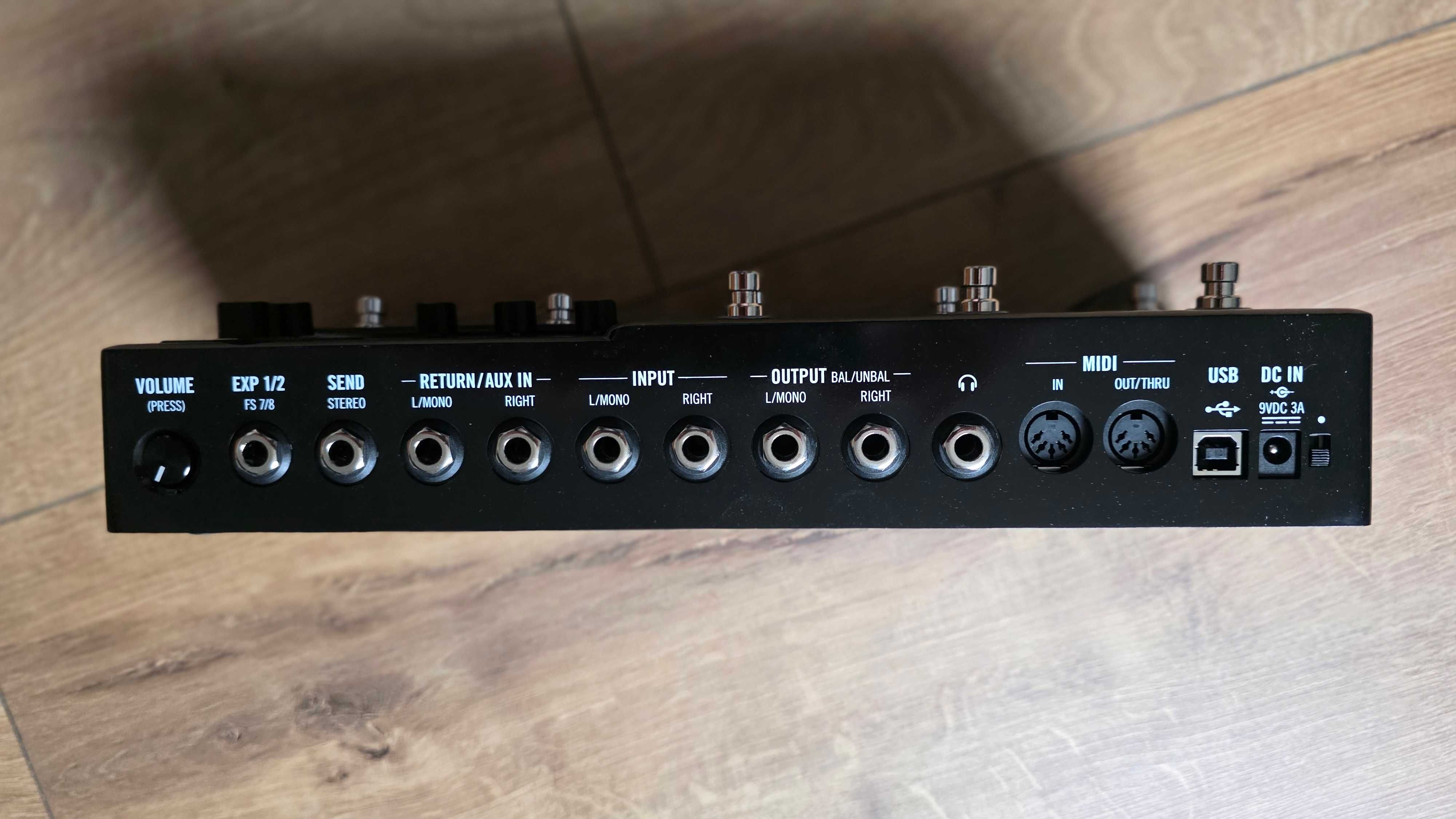 Line6 HX Stomp XL (gwarancja 2 lata i 9 miesięcy)