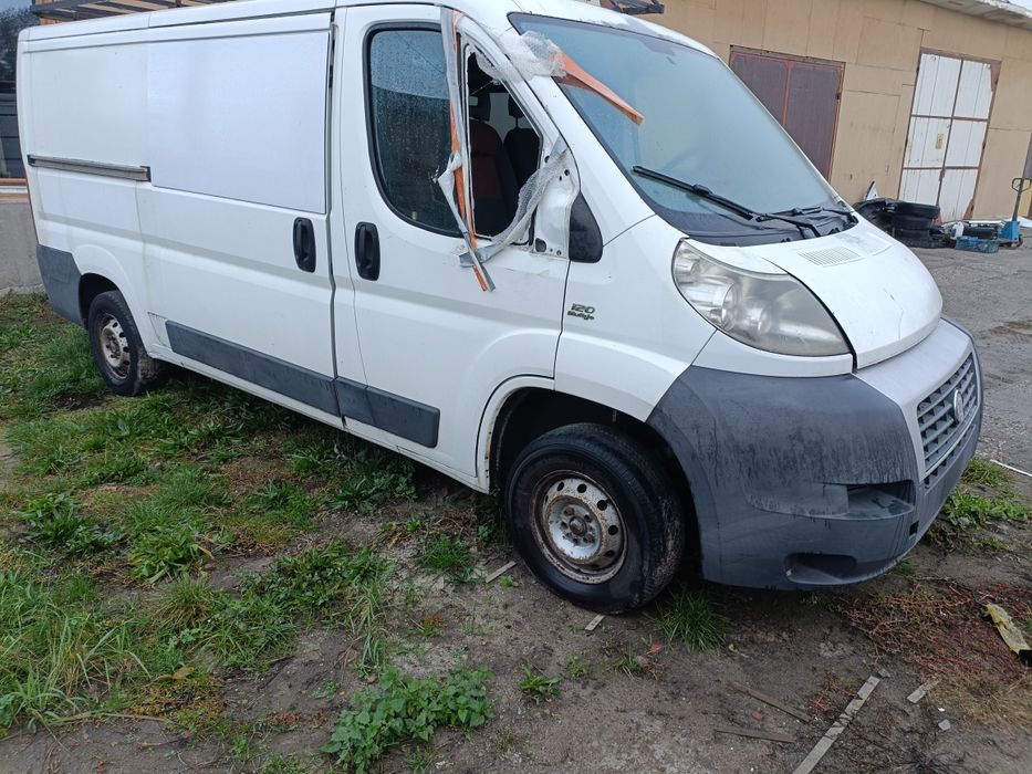 Fiat Ducato brygadowka zarejestr. opłacony uszk. Silnik