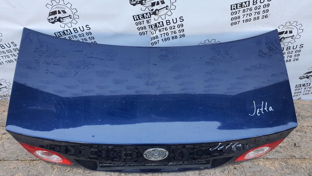 Кришка багажника, ляда Volkswagen Jetta, джета синя седан