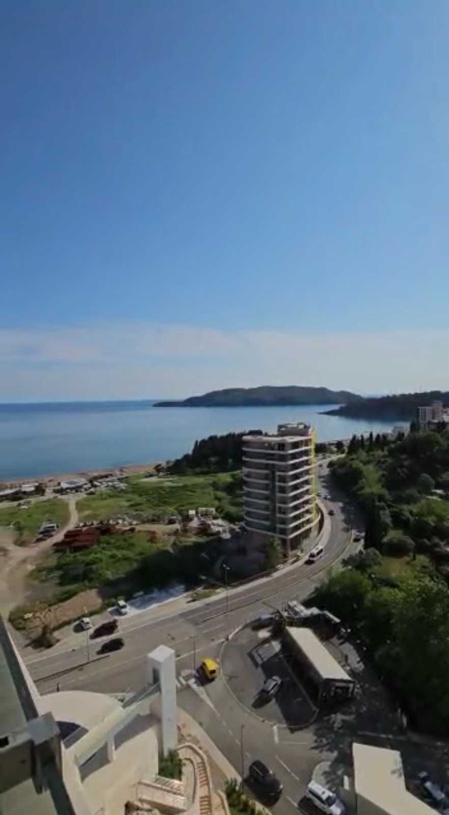 Продам апартаменти на березі Адріатичного моря Чорногорія Будва