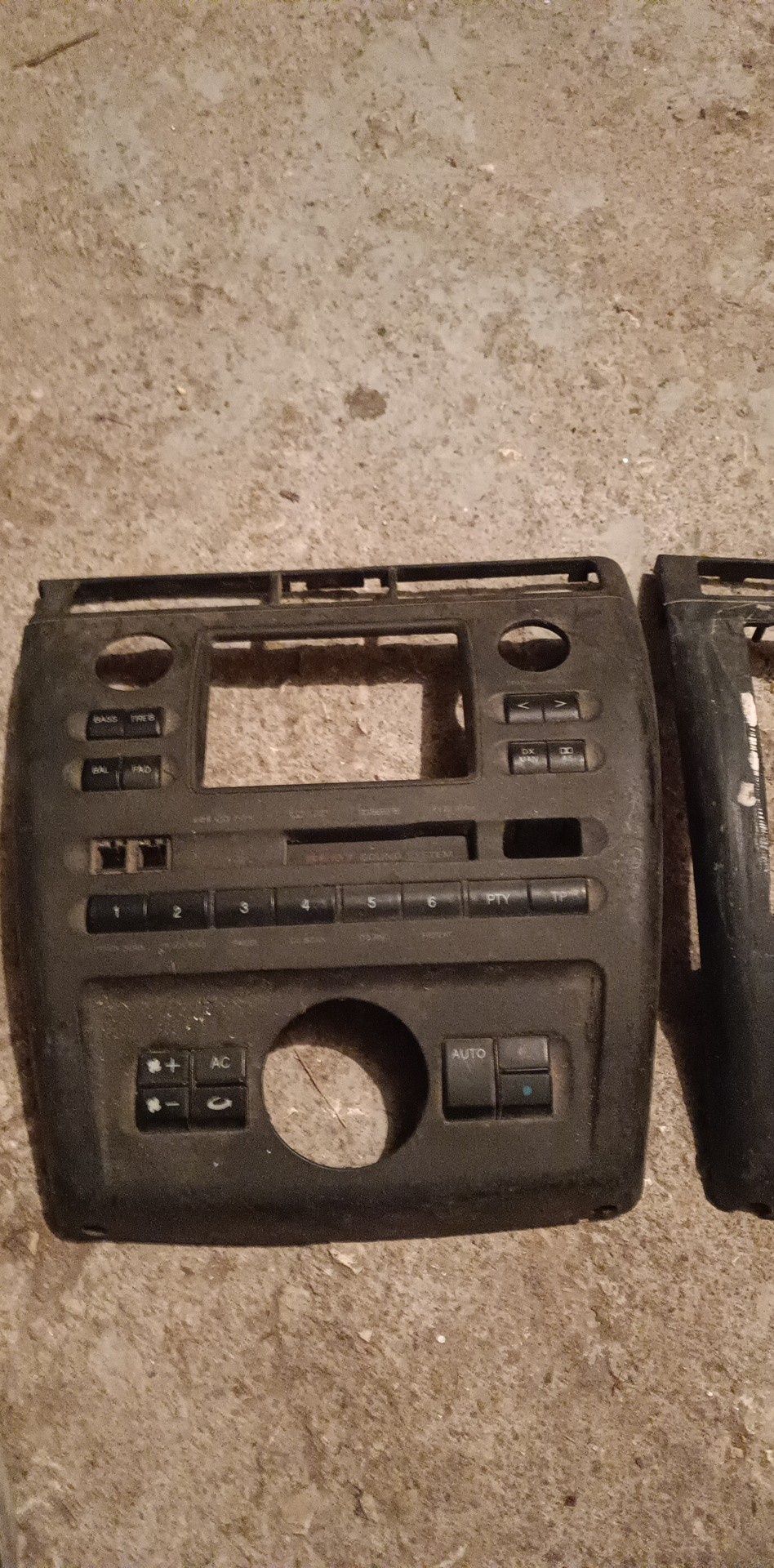 Consola do rádio seat Ibiza 6k2