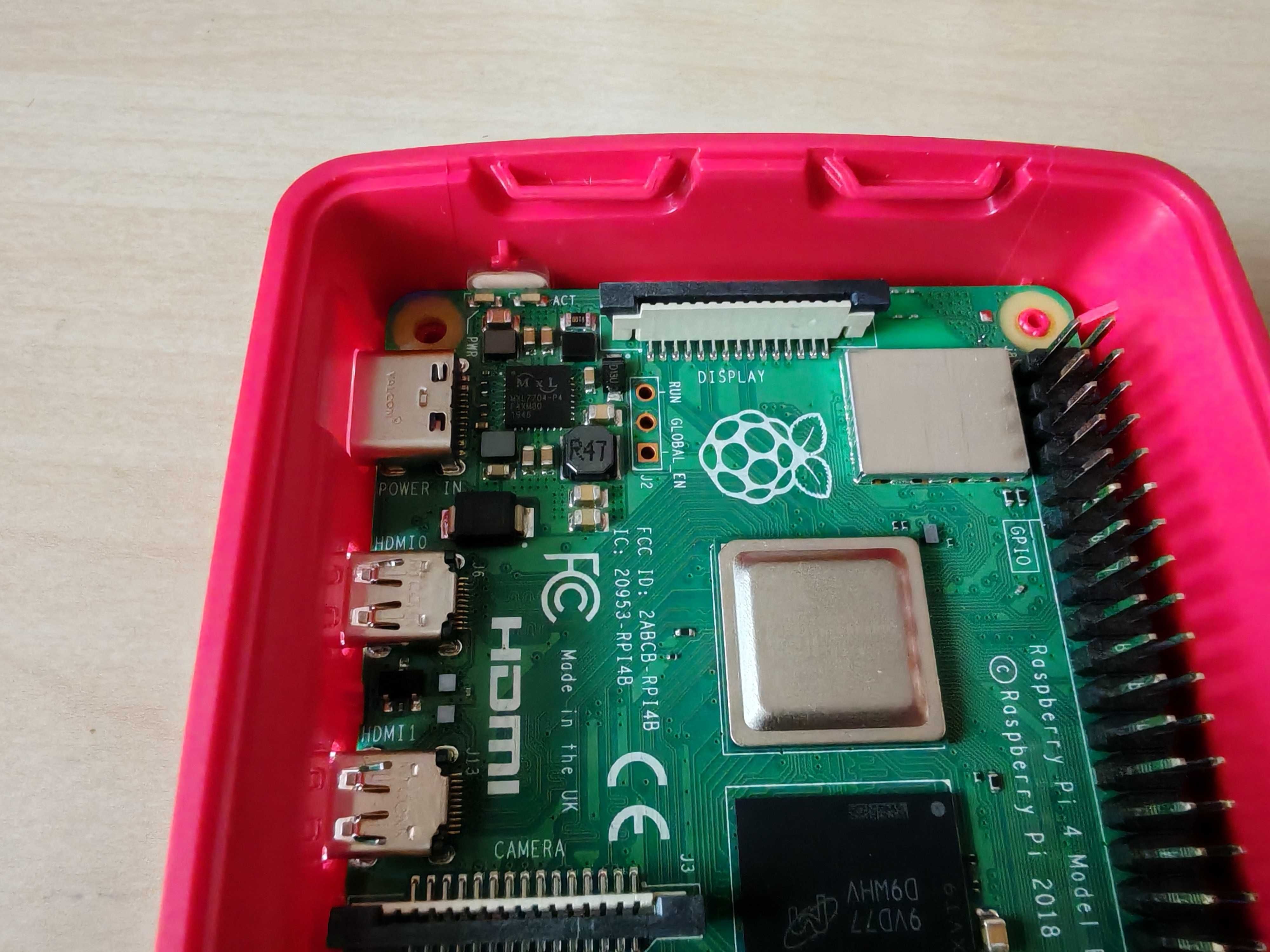 Zestaw Raspberry Pi 4 Model B 4 GB RAM + akcesoria