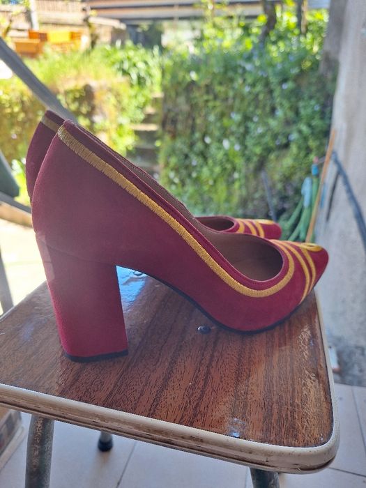 Sapatos mulher 37