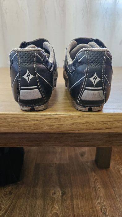 Продам велотуфли Specialized mtb