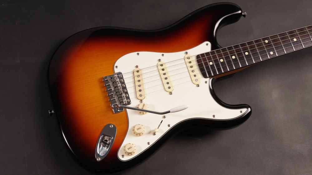 ESP Edwards E-SE-93R/LT 3-Tone Sunburst – Made in Japan